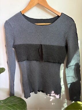 Typeservice Ribbed Sweater with Contrast Layer Fabric